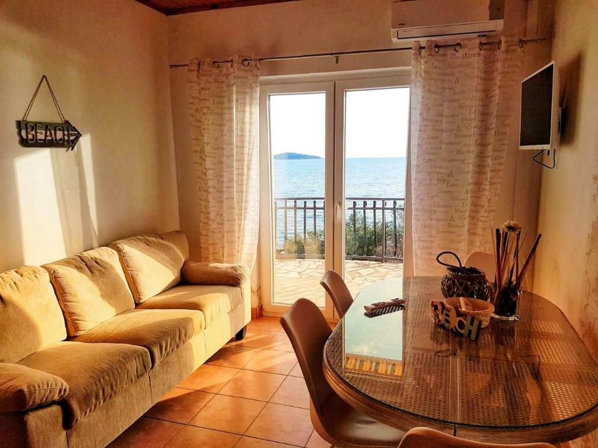 Apartments Rogoznicka Oaza Rogoznica  Εξωτερικό φωτογραφία